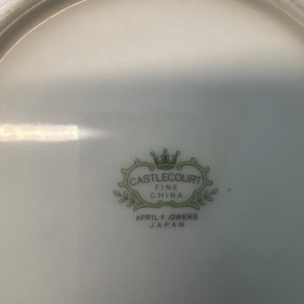 Castle Court Japan APRIL FLOWERS Large Serving‎ Bowl 9.25